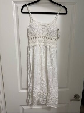 White Crochet Bodice Spaghetti Strap Sundress (NWT)